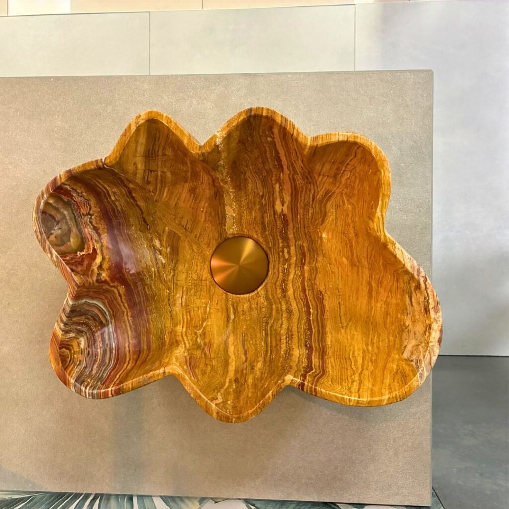 Lavabo de piedra natural para sobreponer diseño concha marrón